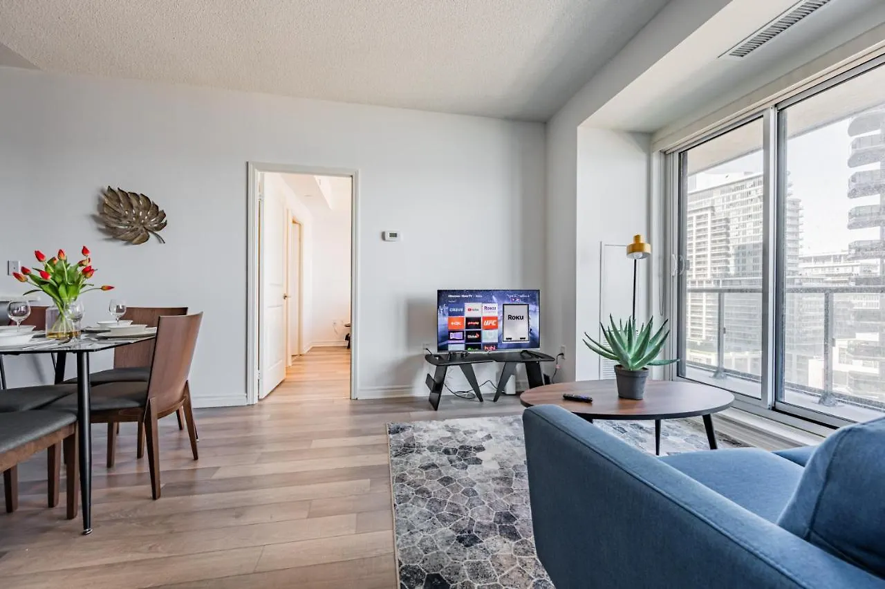 Two Bedroom Condo! Union Station! Downtown Core Toronto Apartment